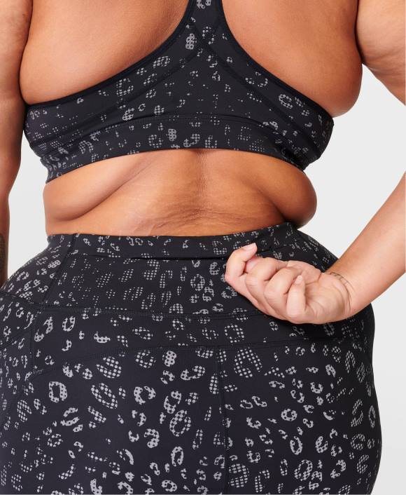 ropa estampado de leopardo reflectante negro T28T664 leggings deportivos 7/8 reflectantes mujer Sweaty Betty